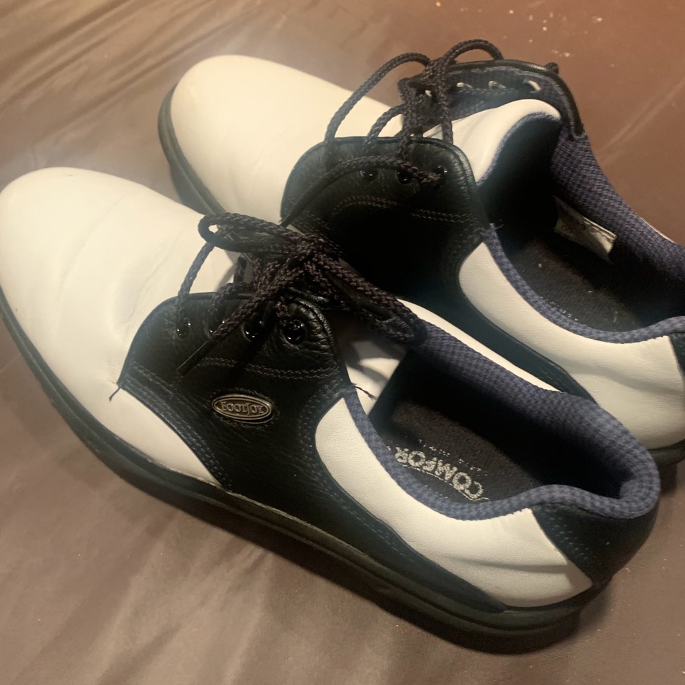 Footjoy Women’s golf shoes